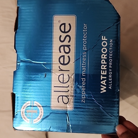 AllerEase Waterproof Mattress Protector. New in package. King Size. - Picture 4 of 5